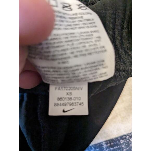 Nike Women's Dri-Fit Drawstring Hoodie Black Ribbed Knit Sz XSmall - Picture 8 of 10